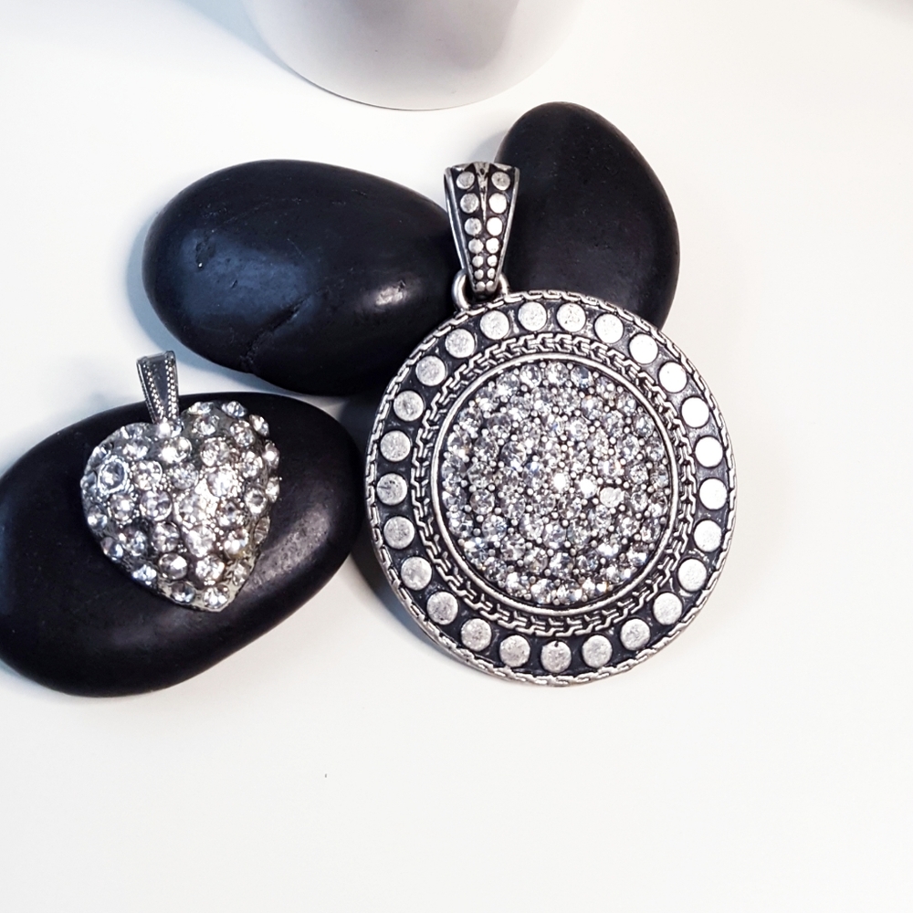 X2 Vintage🔥Silver Tone Rhinestone Pendants